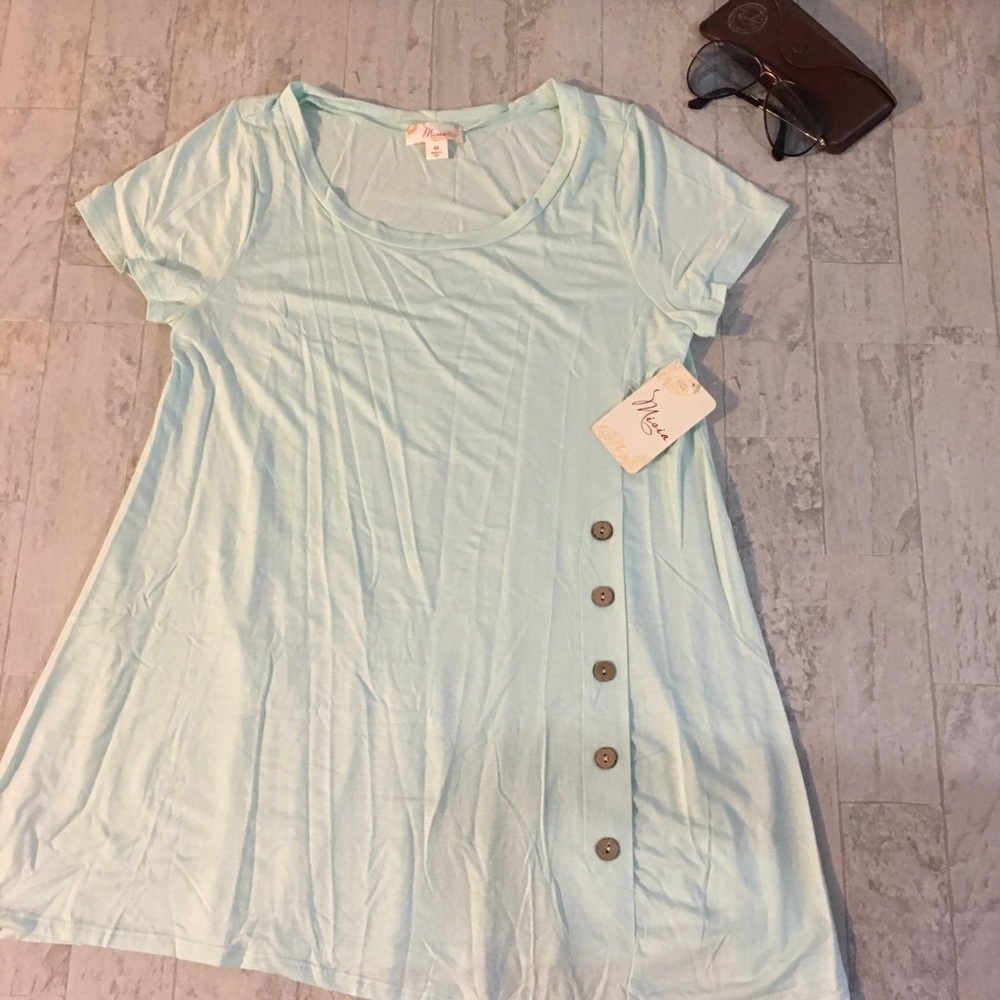 NEW Misia top